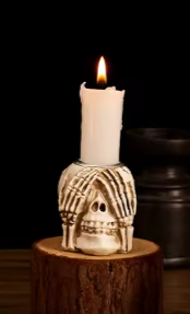 💀 Skull Skeleton Hands Candle Holder – Gothic Halloween Decor 🕯️